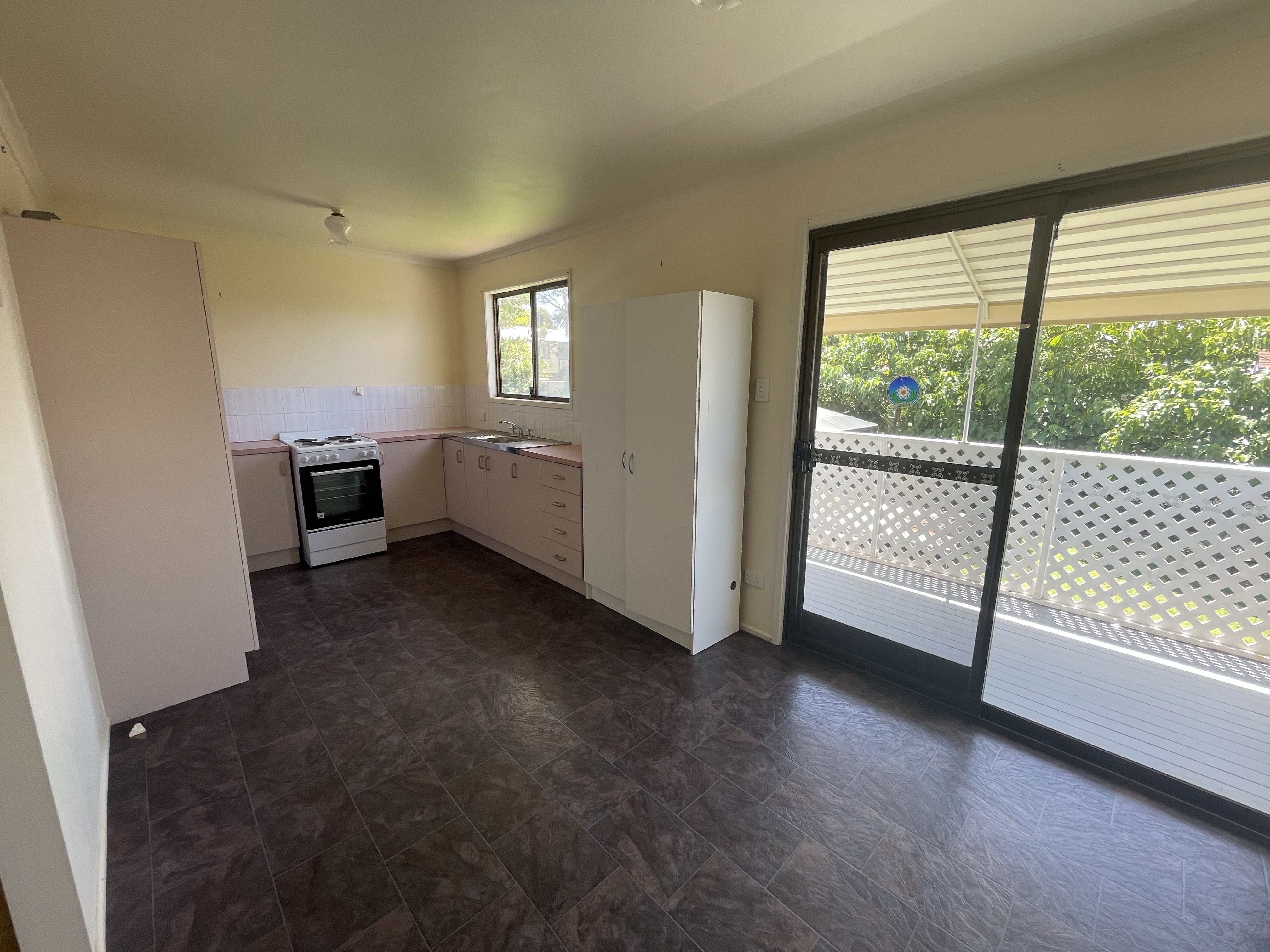 88-90 Mill Street, Redland Bay - Thumbnail 8