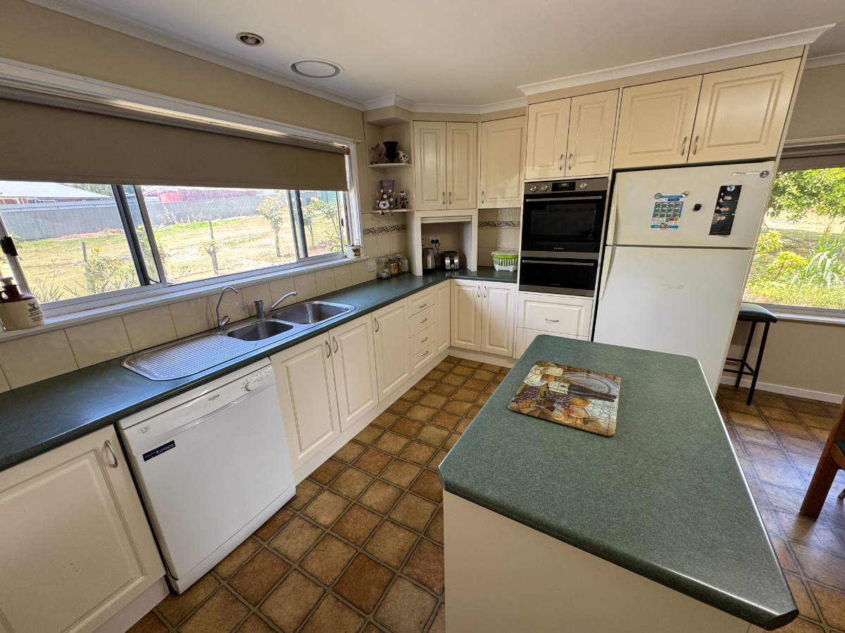 101 Hanson Street, Corryong - Thumbnail 4