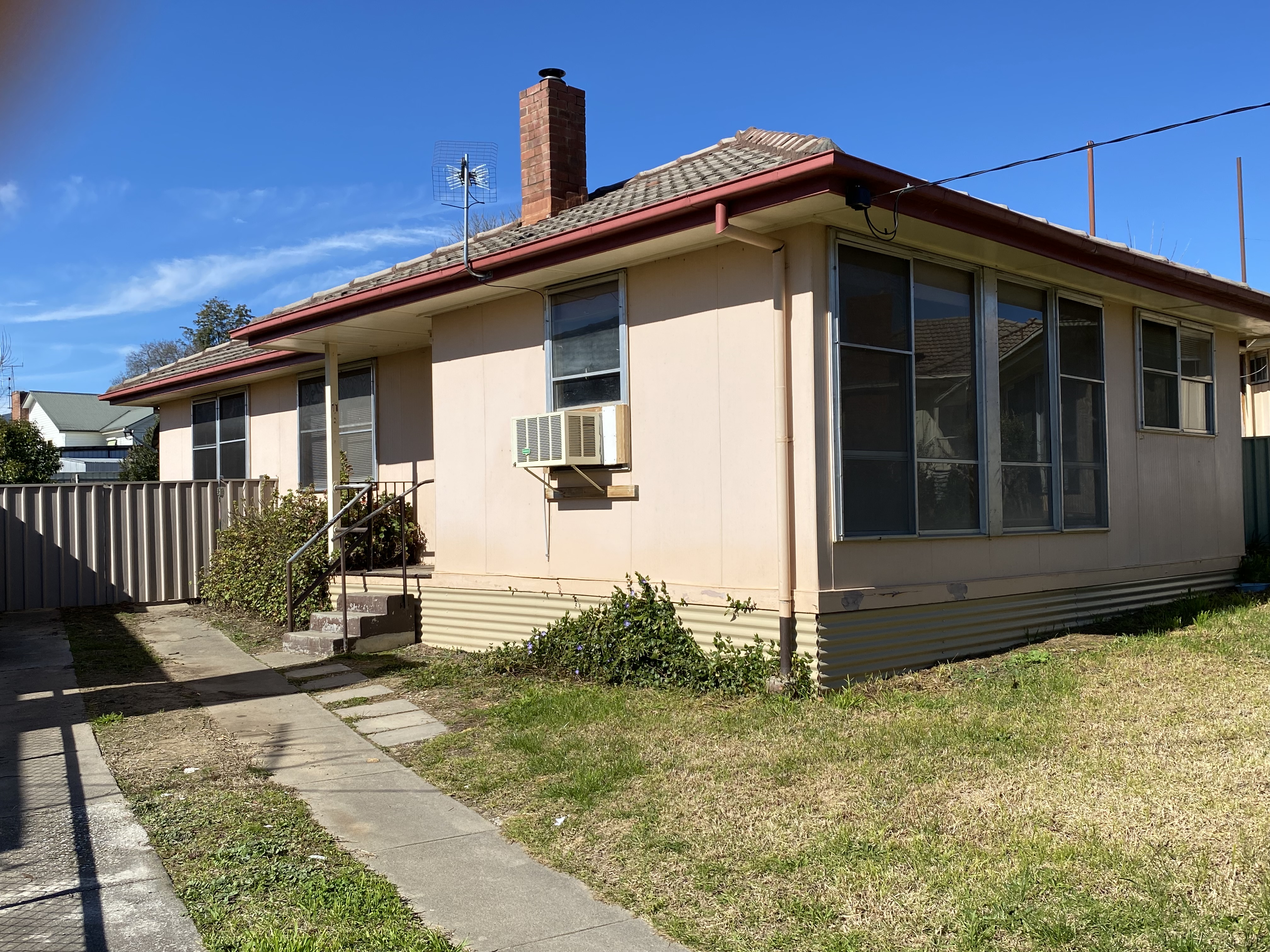 11 Hamilton Crescent
