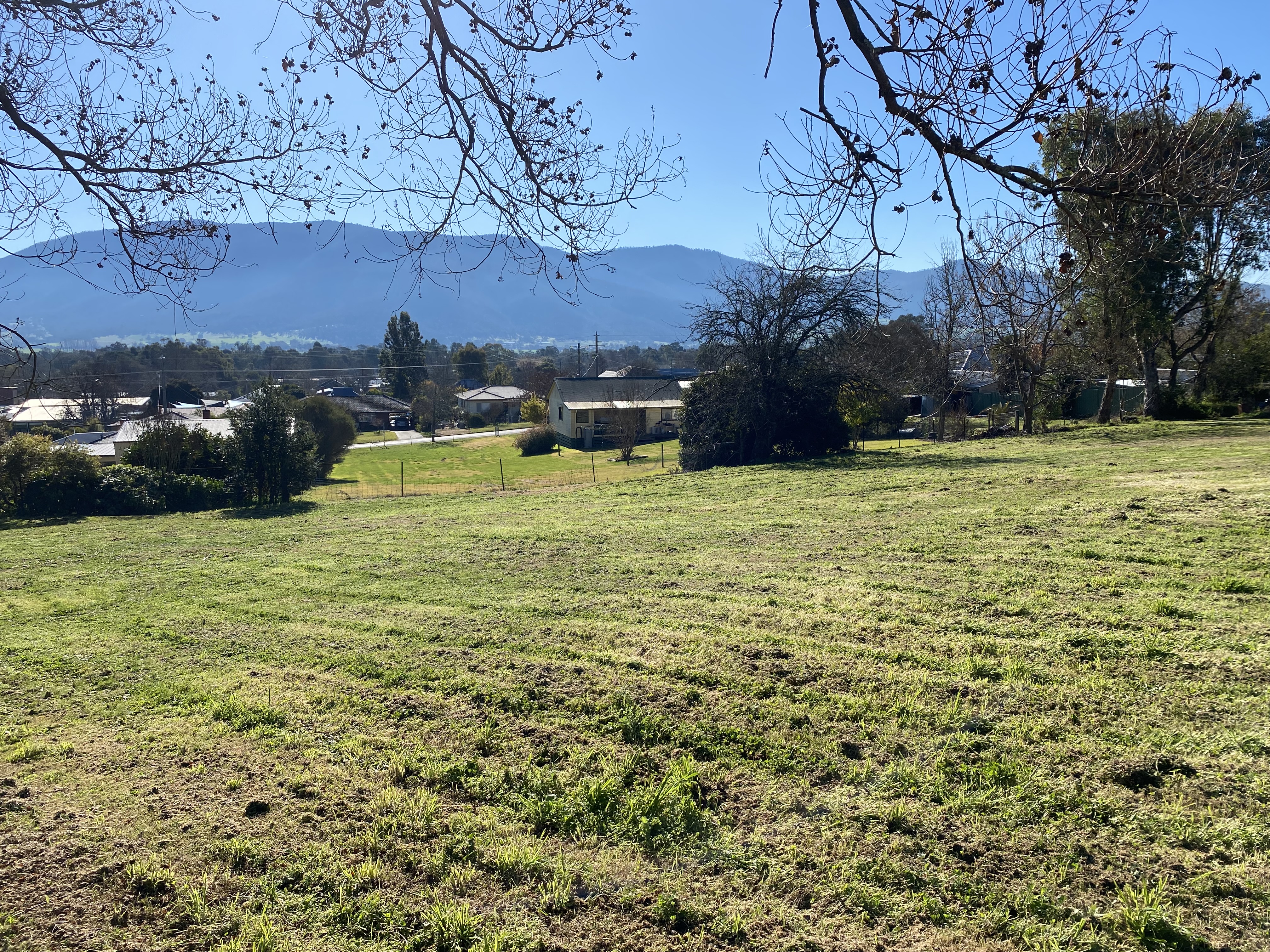 3-7 3-7 Barber, Corryong - Thumbnail 8