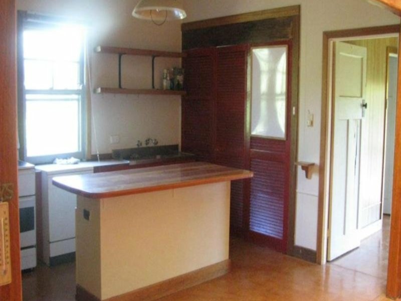 100 Hanson Street, Corryong - Thumbnail 4