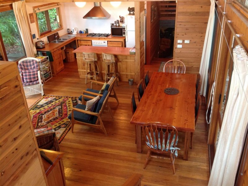 19 Sullivan St, Towong - Thumbnail 7