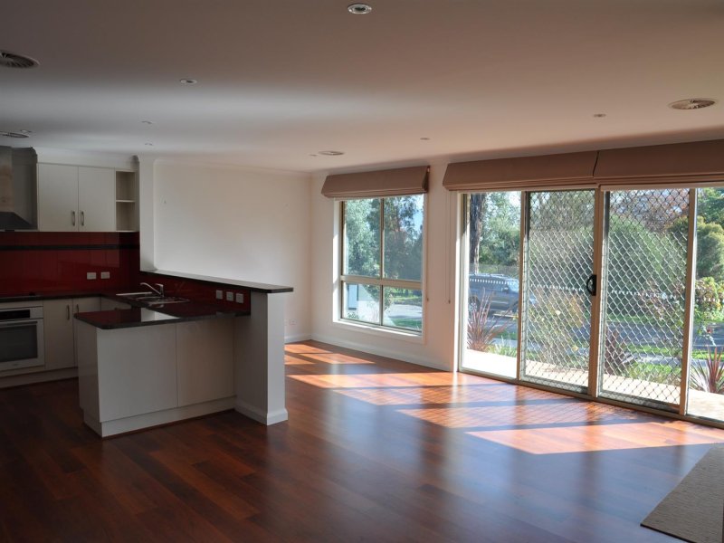 10 Maples Court, Corryong - Thumbnail 2