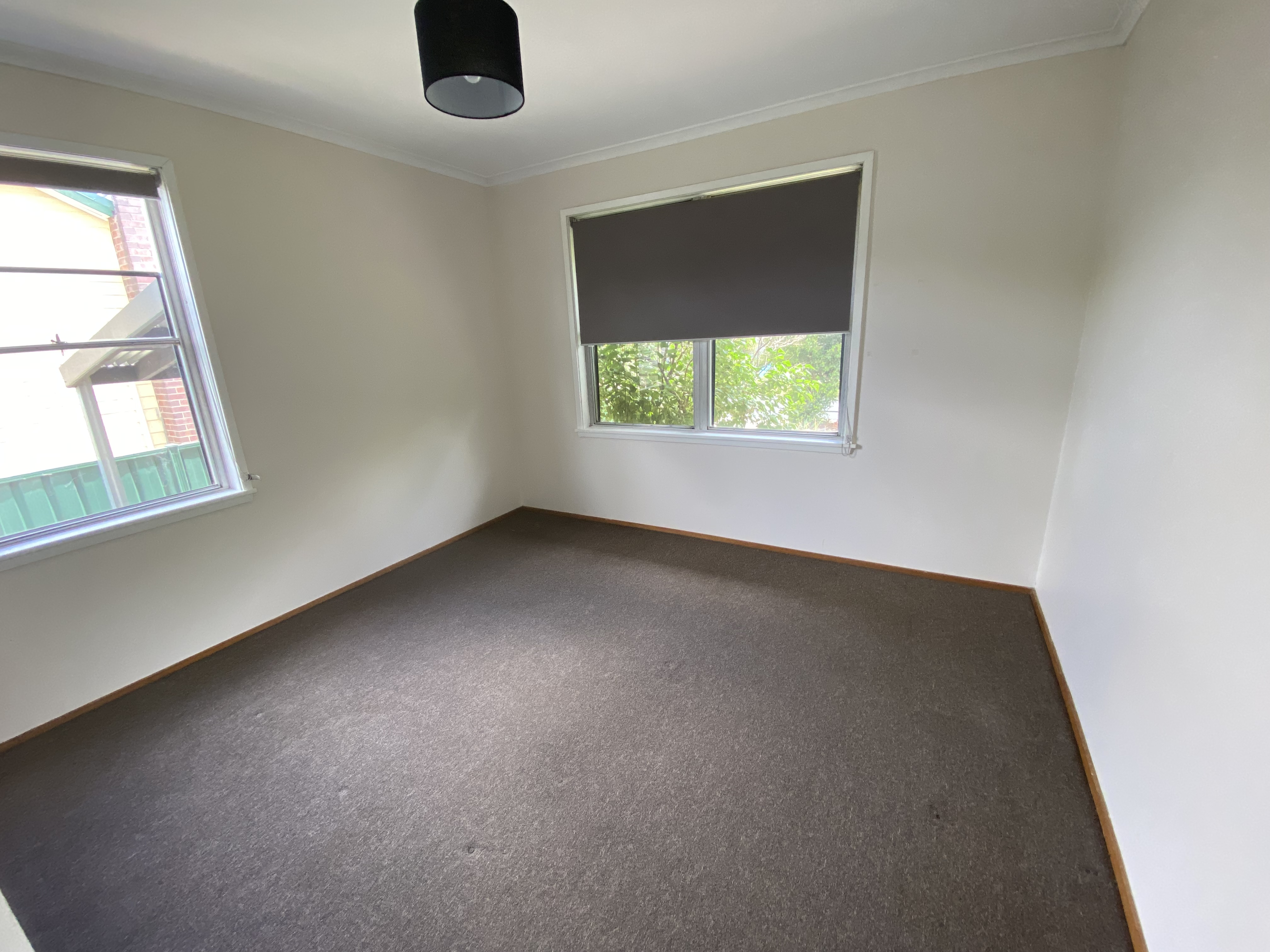 43 Hamilton Crescent, Corryong - Thumbnail 6