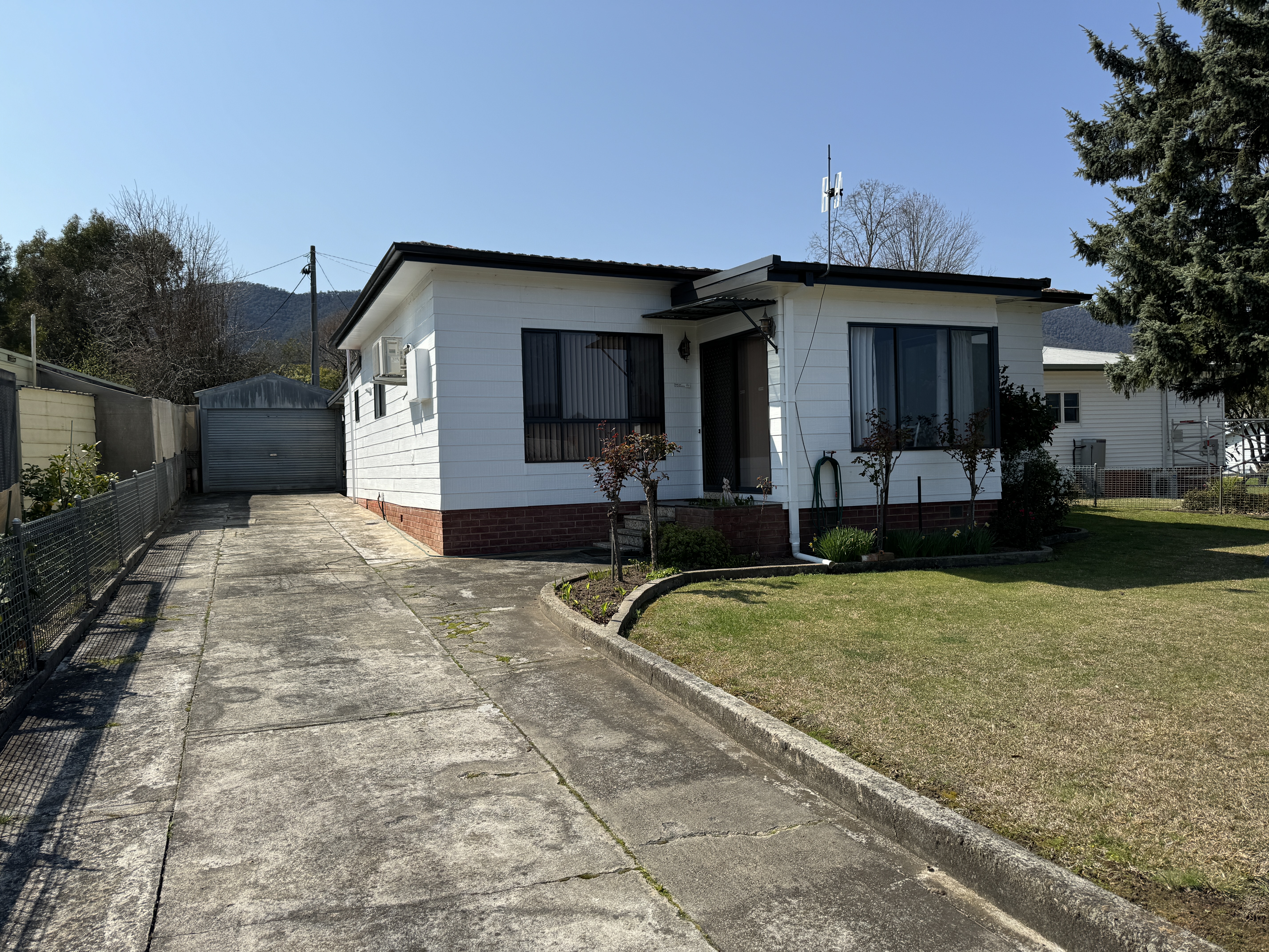2 Byatt st, Khancoban - Thumbnail 2