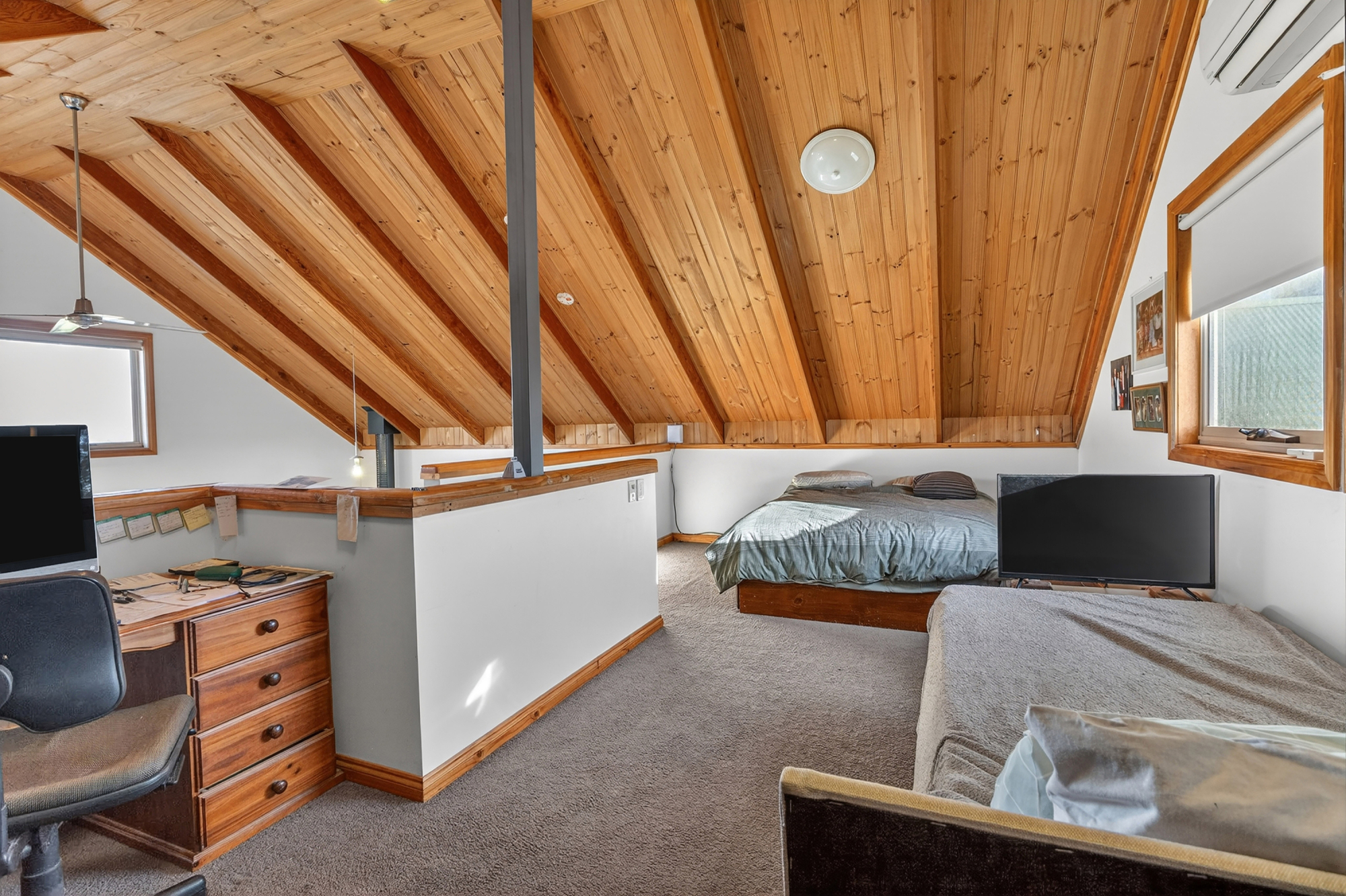 31 Sullivan Street, Towong - Thumbnail 8