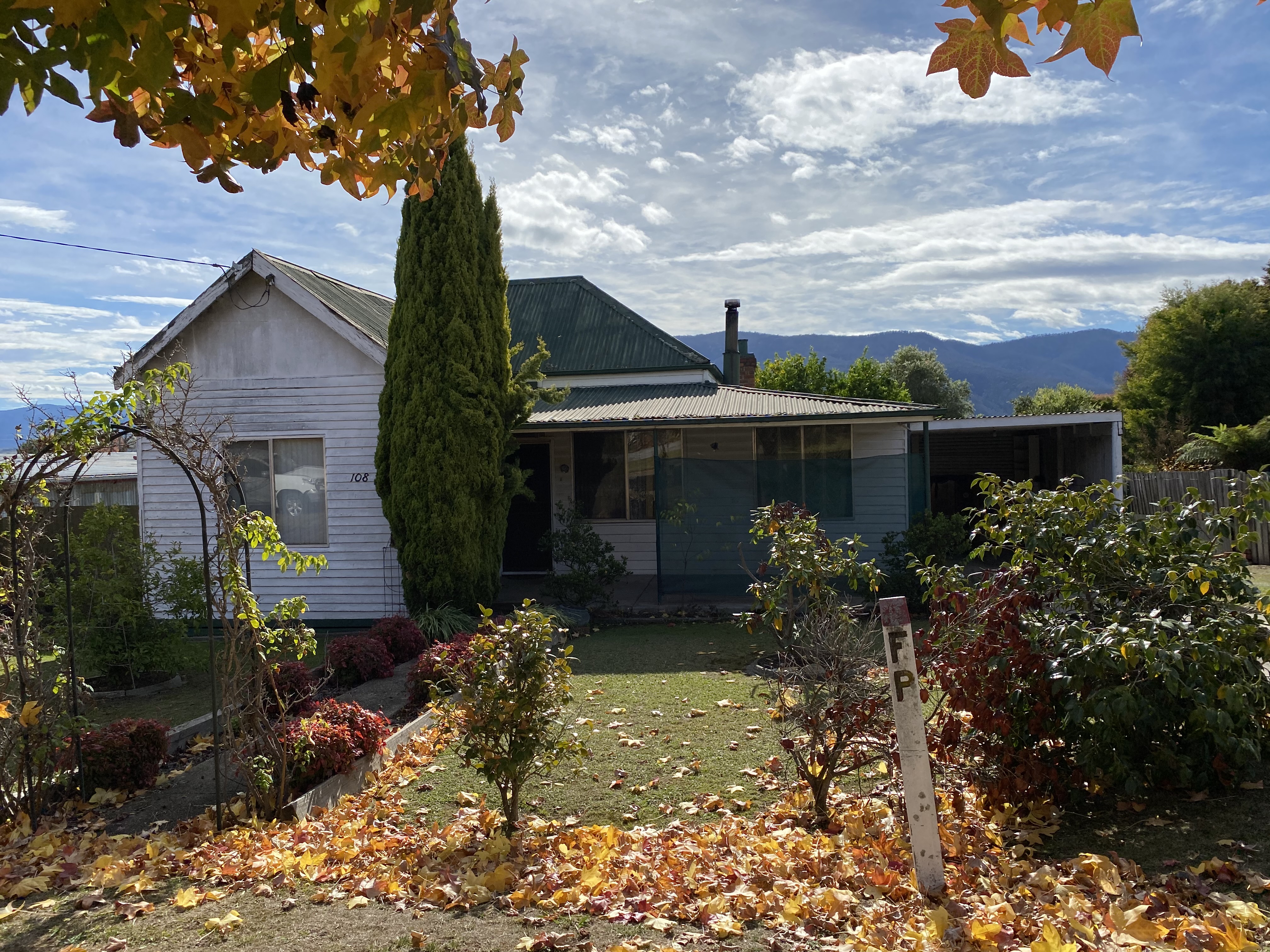 108 Wheeler st, Corryong - Thumbnail 2