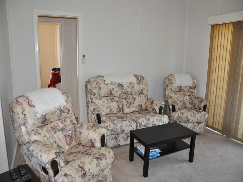 42 Towong Road, Corryong - Thumbnail 4