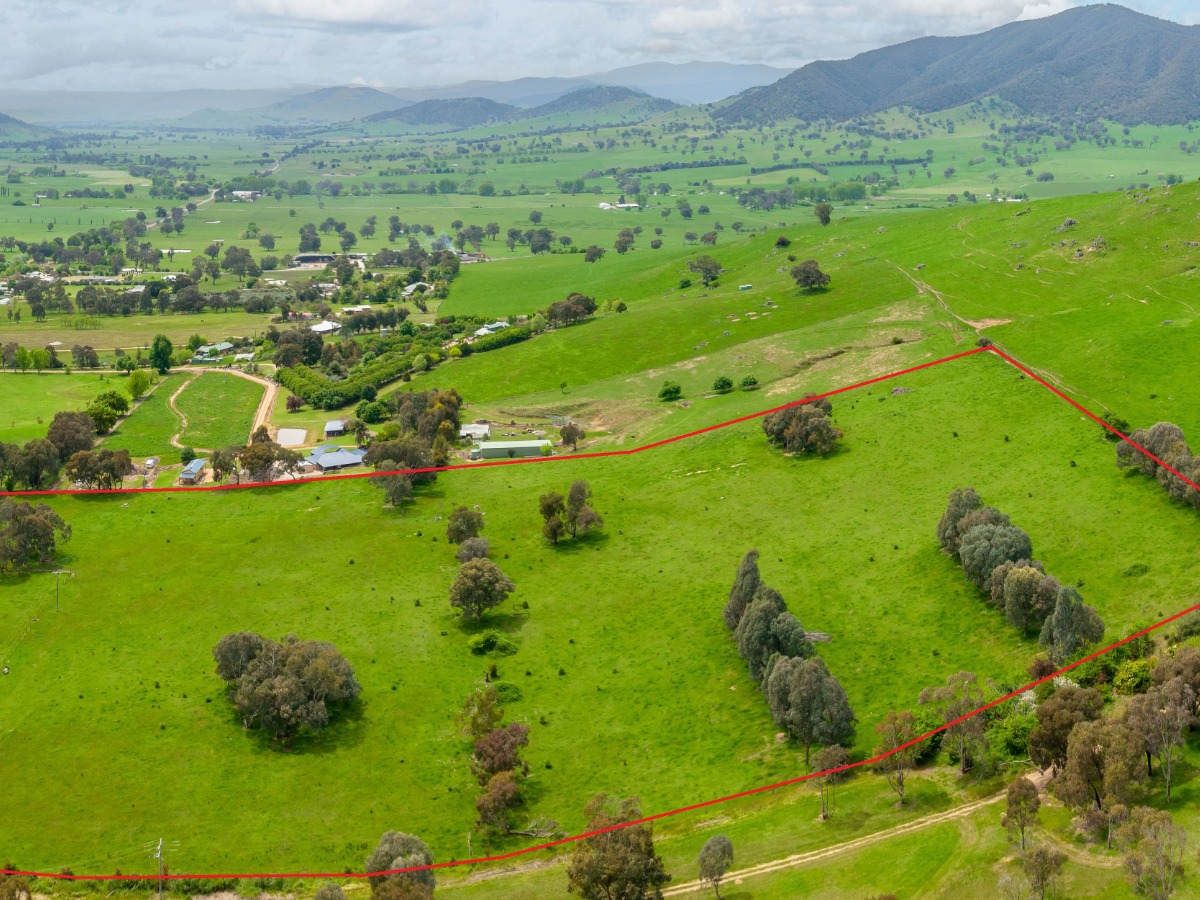 1,25,26/ Donaldson Street, Corryong - Thumbnail 5