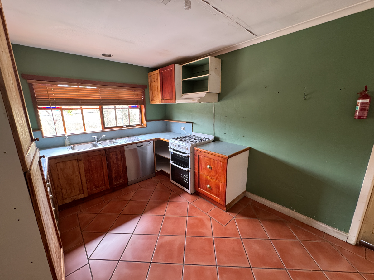 87 Harris Street, Corryong - Thumbnail 3