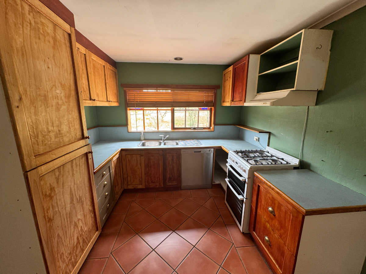 87 Harris Street, Corryong - Thumbnail 2