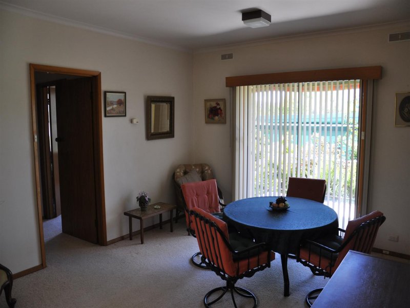 50 Jardine St, Corryong - Thumbnail 3