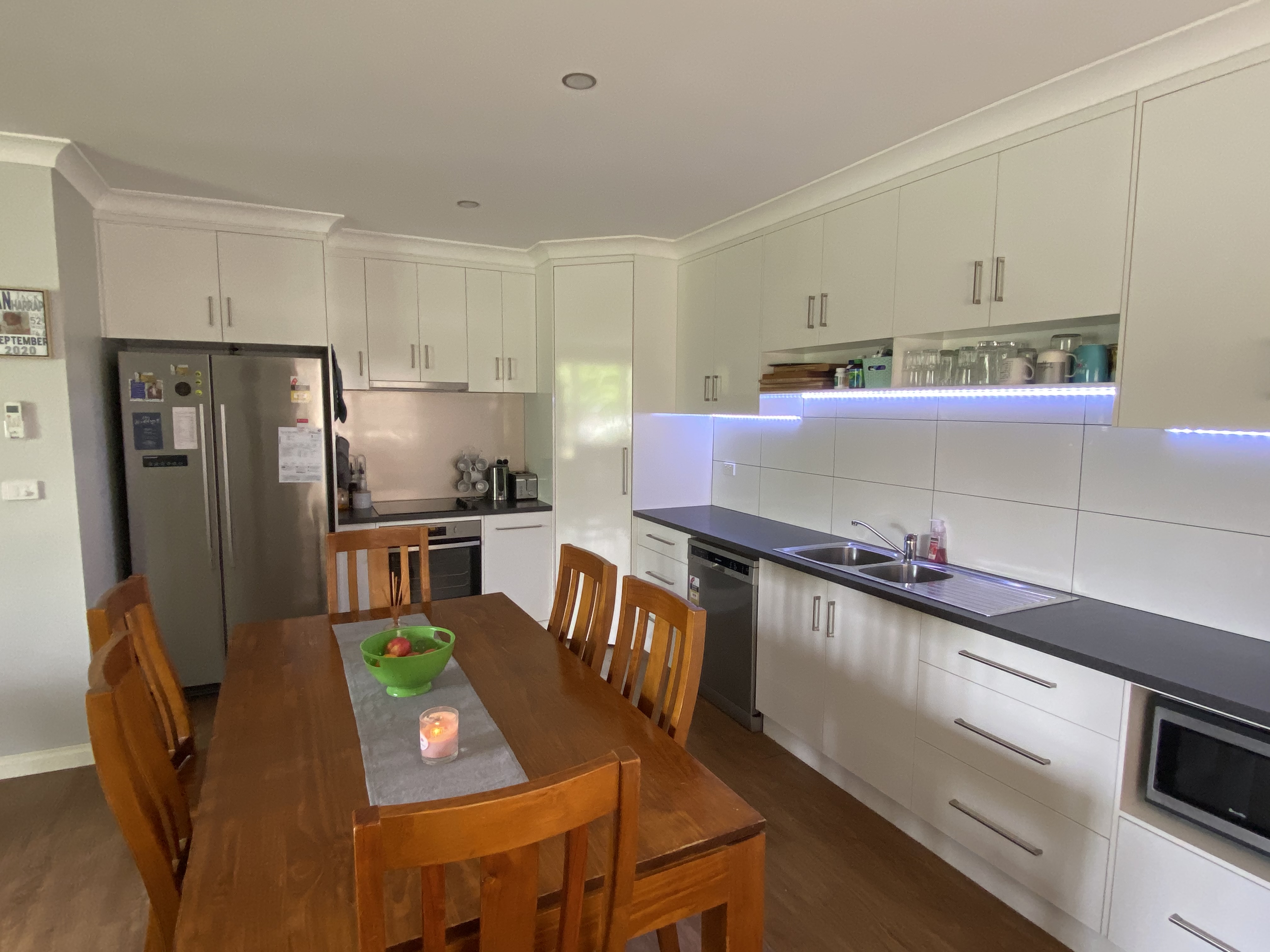 30 Hamilton Crescent, Corryong - Thumbnail 4
