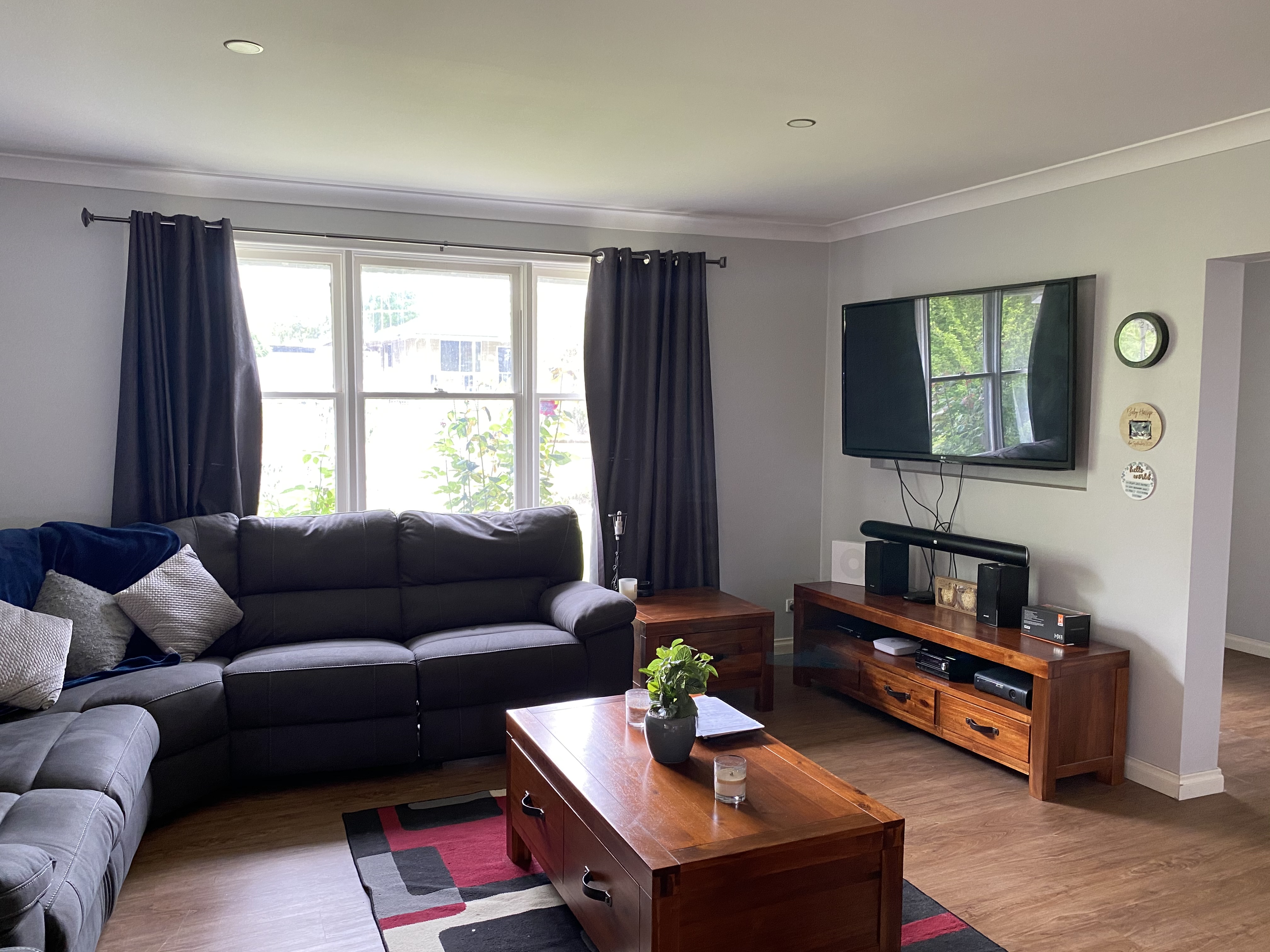 30 Hamilton Crescent, Corryong - Thumbnail 6