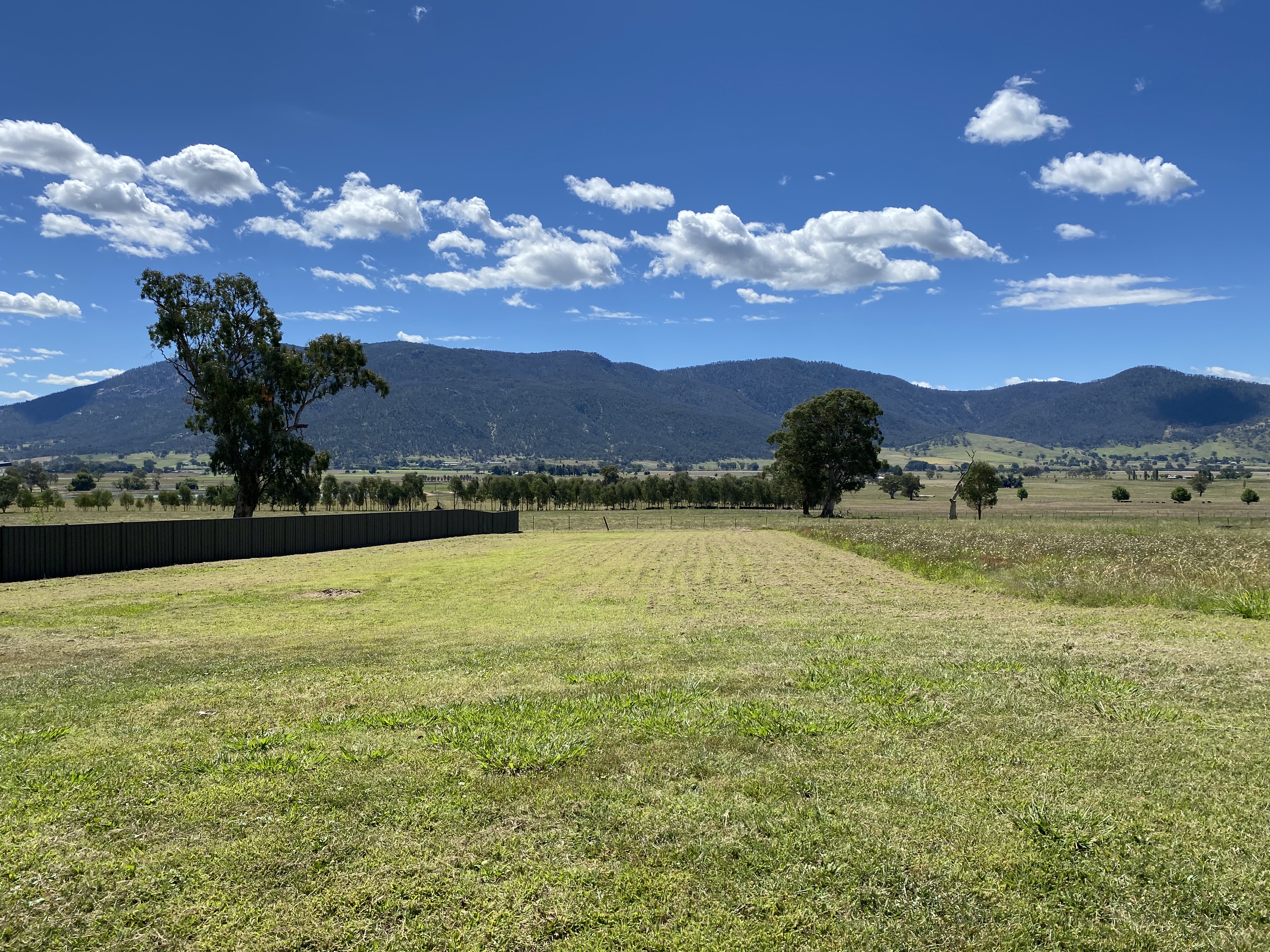 21 Mildren st, Corryong - Thumbnail 2