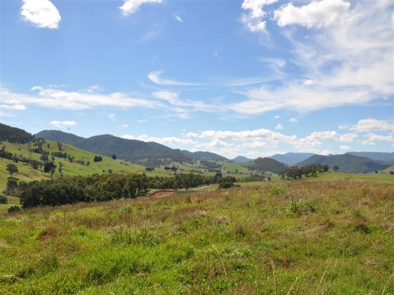 463 Lucyvale Rd, Corryong - Thumbnail 5