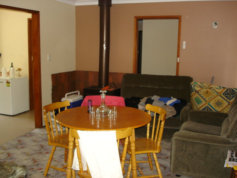 97 Towong, Corryong - Thumbnail 2