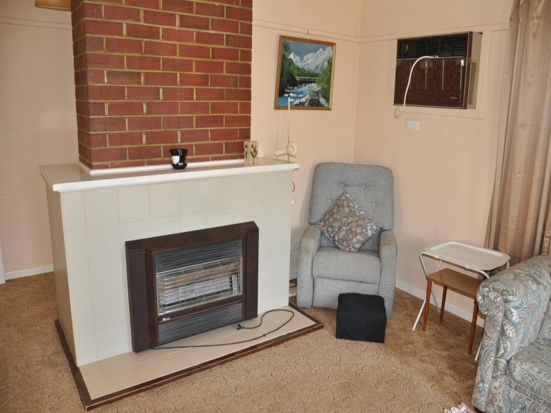 100 Harris Street, Corryong - Thumbnail 3