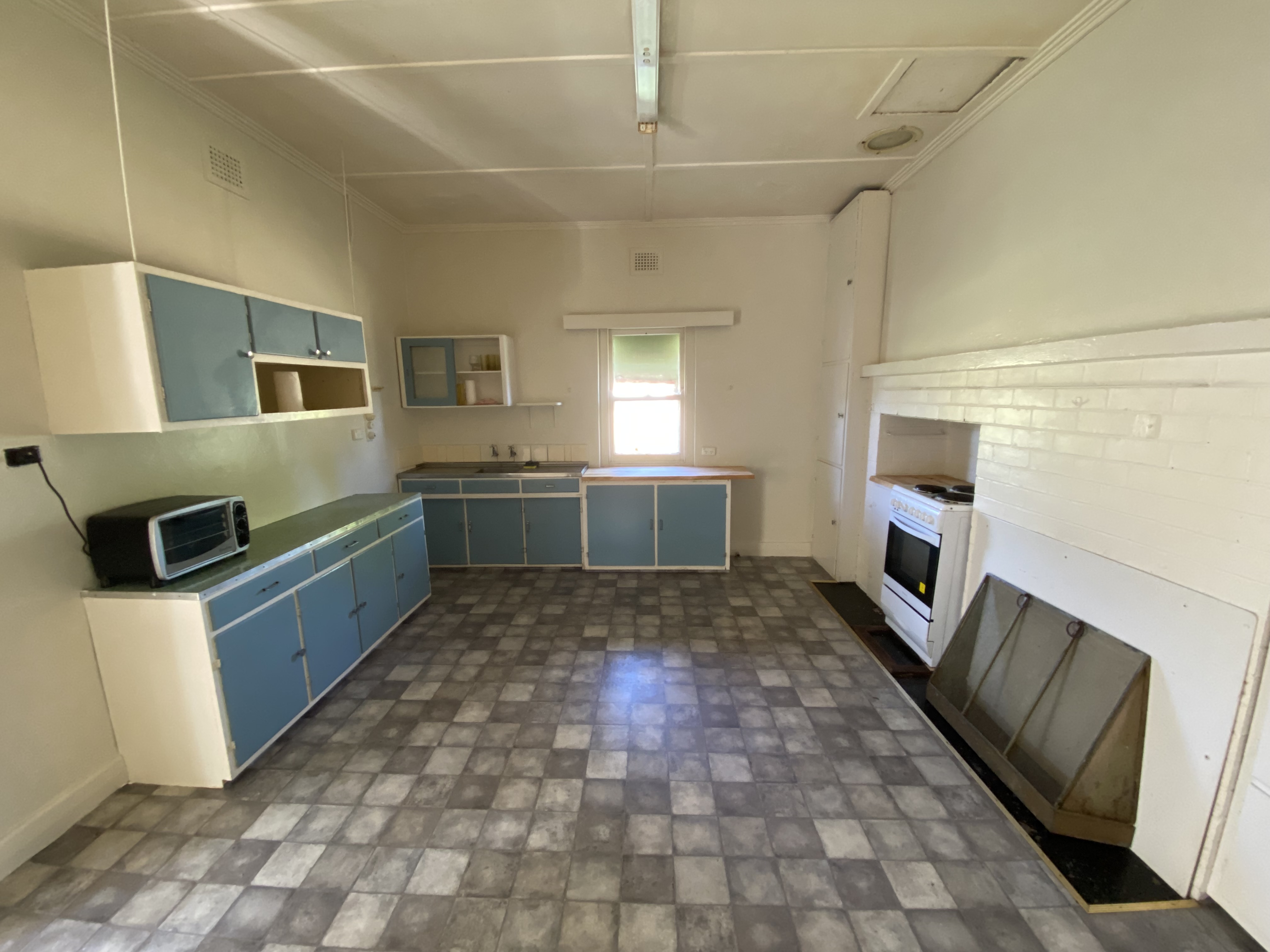 115 Harris st, Corryong - Thumbnail 2