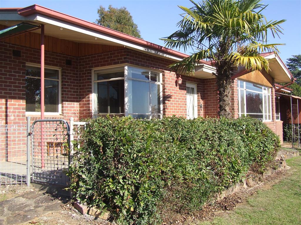 9 Greenham st, Corryong - Thumbnail 4