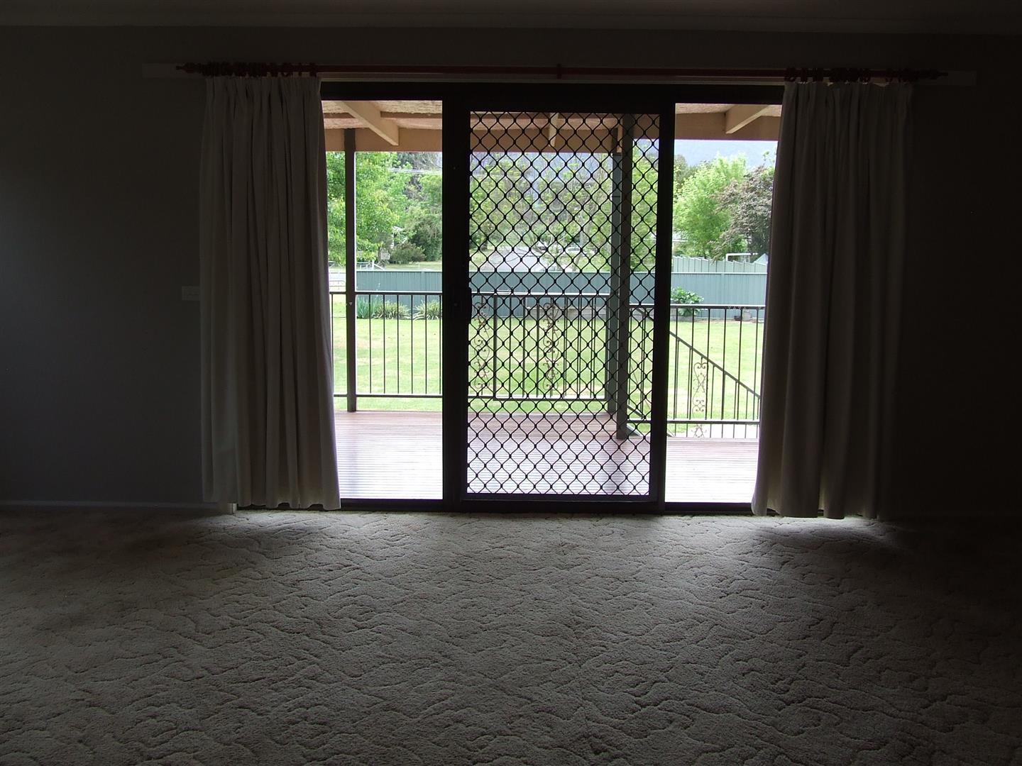 142 Hanson st, Corryong - Thumbnail 7