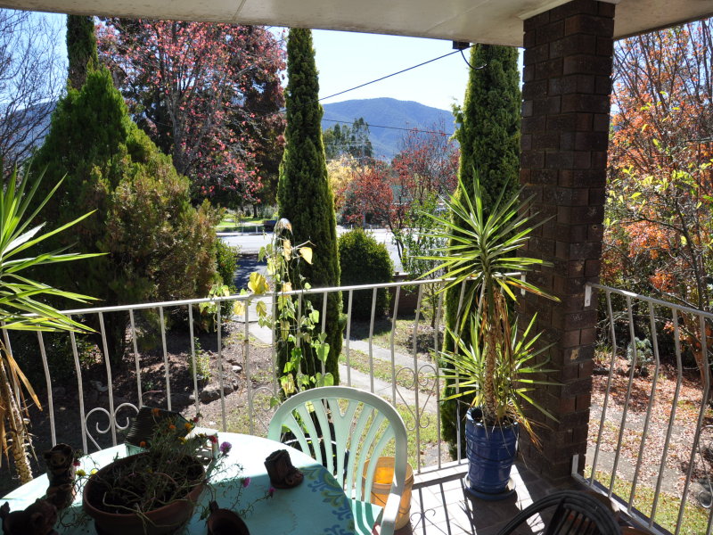 87 Towong Rd, Corryong - Thumbnail 2