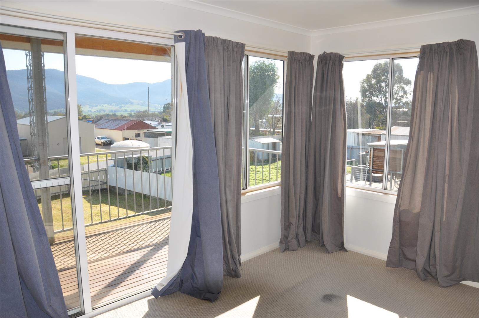 84 Wheeler St, Corryong - Thumbnail 6