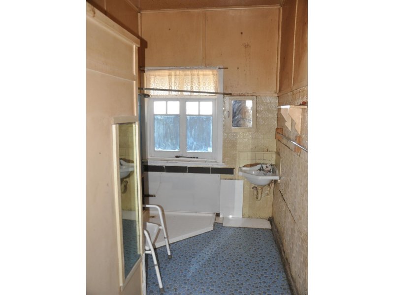 101 Wheeler, Corryong - Thumbnail 8