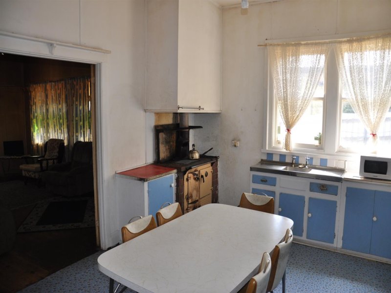101 Wheeler, Corryong - Thumbnail 4