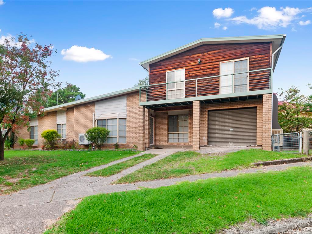 14 Bradney Street, Khancoban - Image 1