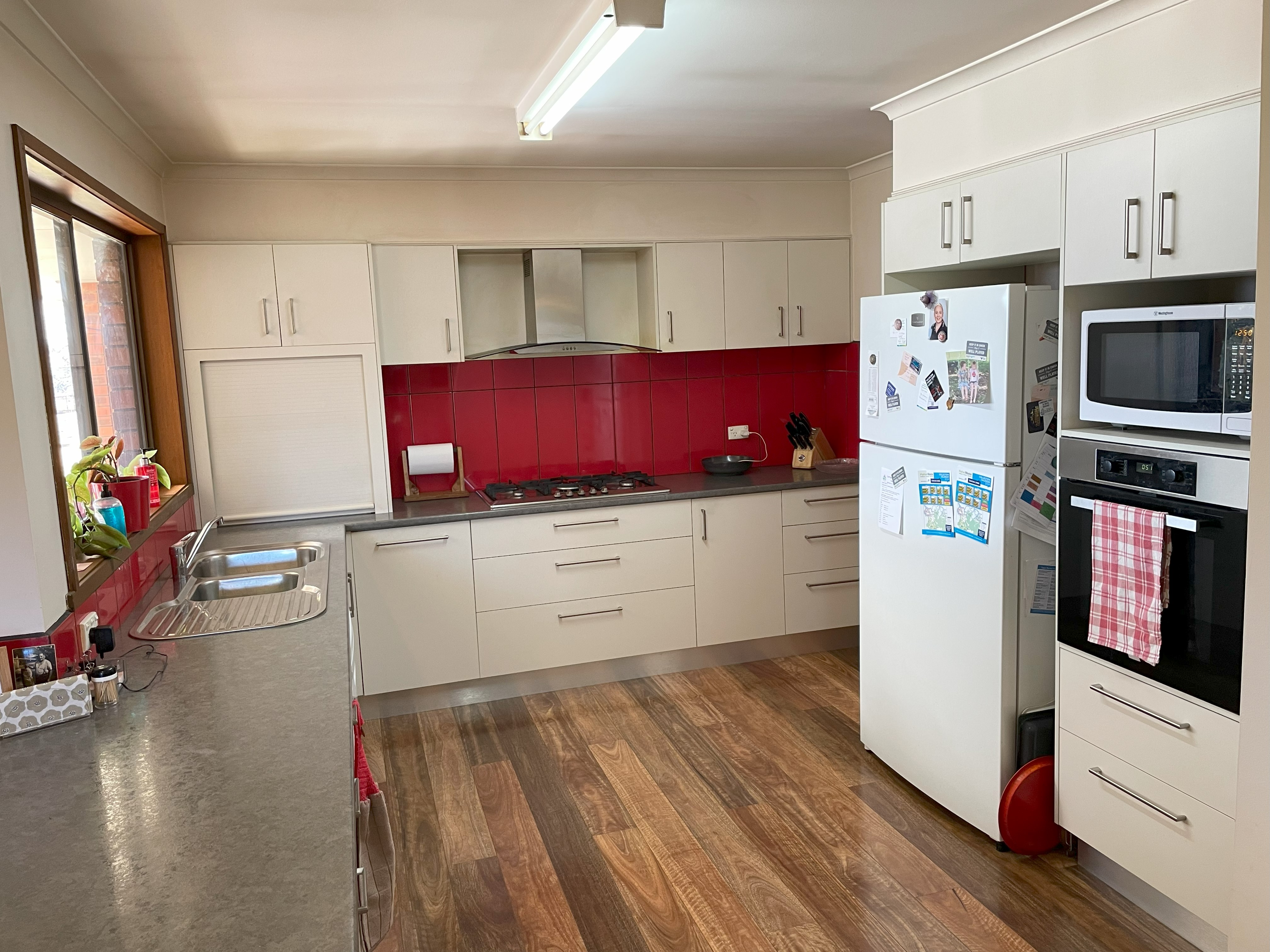 222 Sugarloaf Rd, Corryong - Thumbnail 2