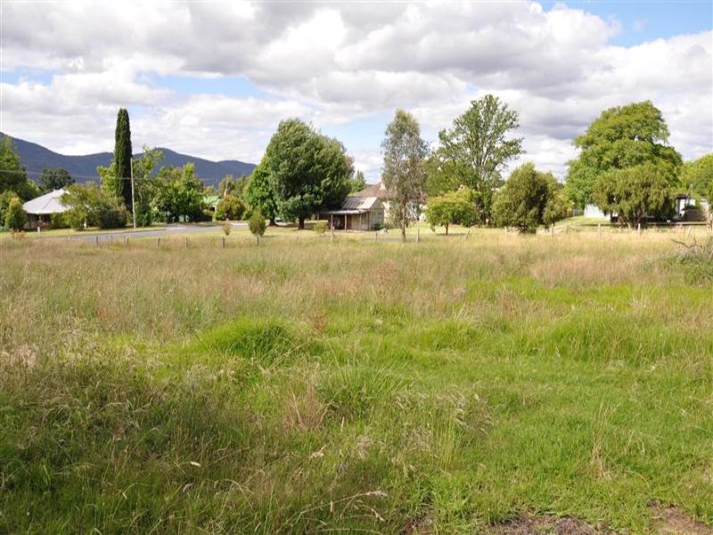 134 Hansen, Corryong - Thumbnail 3