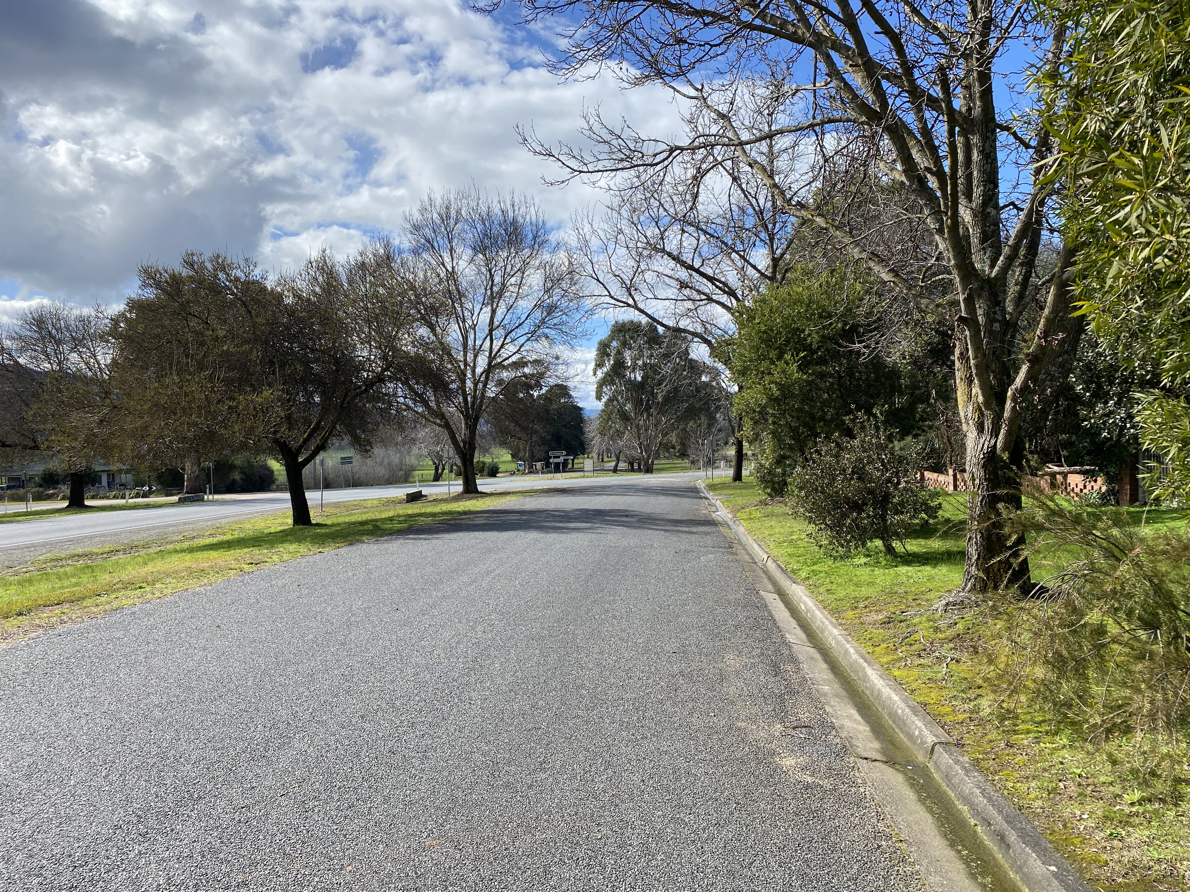 113 Towong Rd, Corryong - Thumbnail 3
