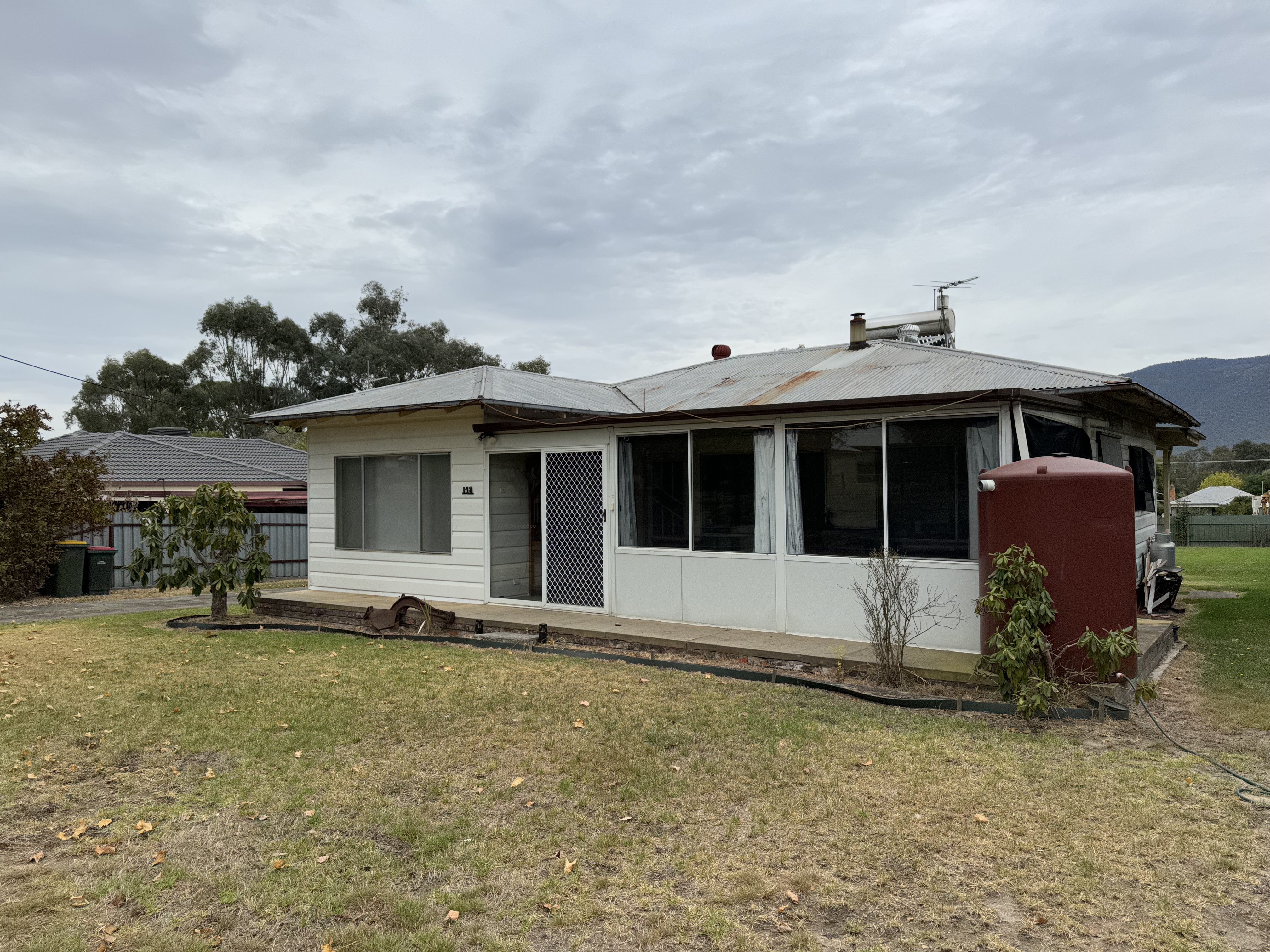 148 Hanson st, Corryong - Thumbnail 4