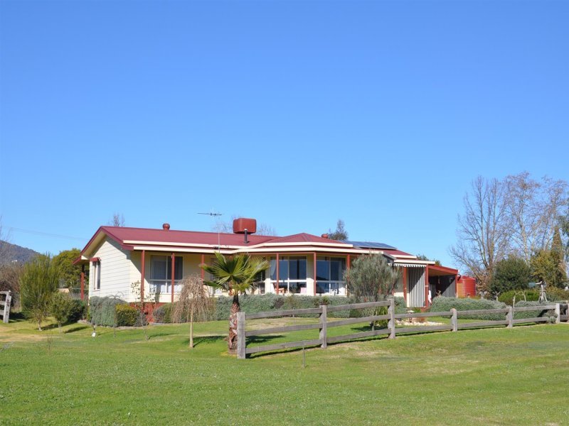 , CORRYONG, VIC 3707, Corryong - Image 1