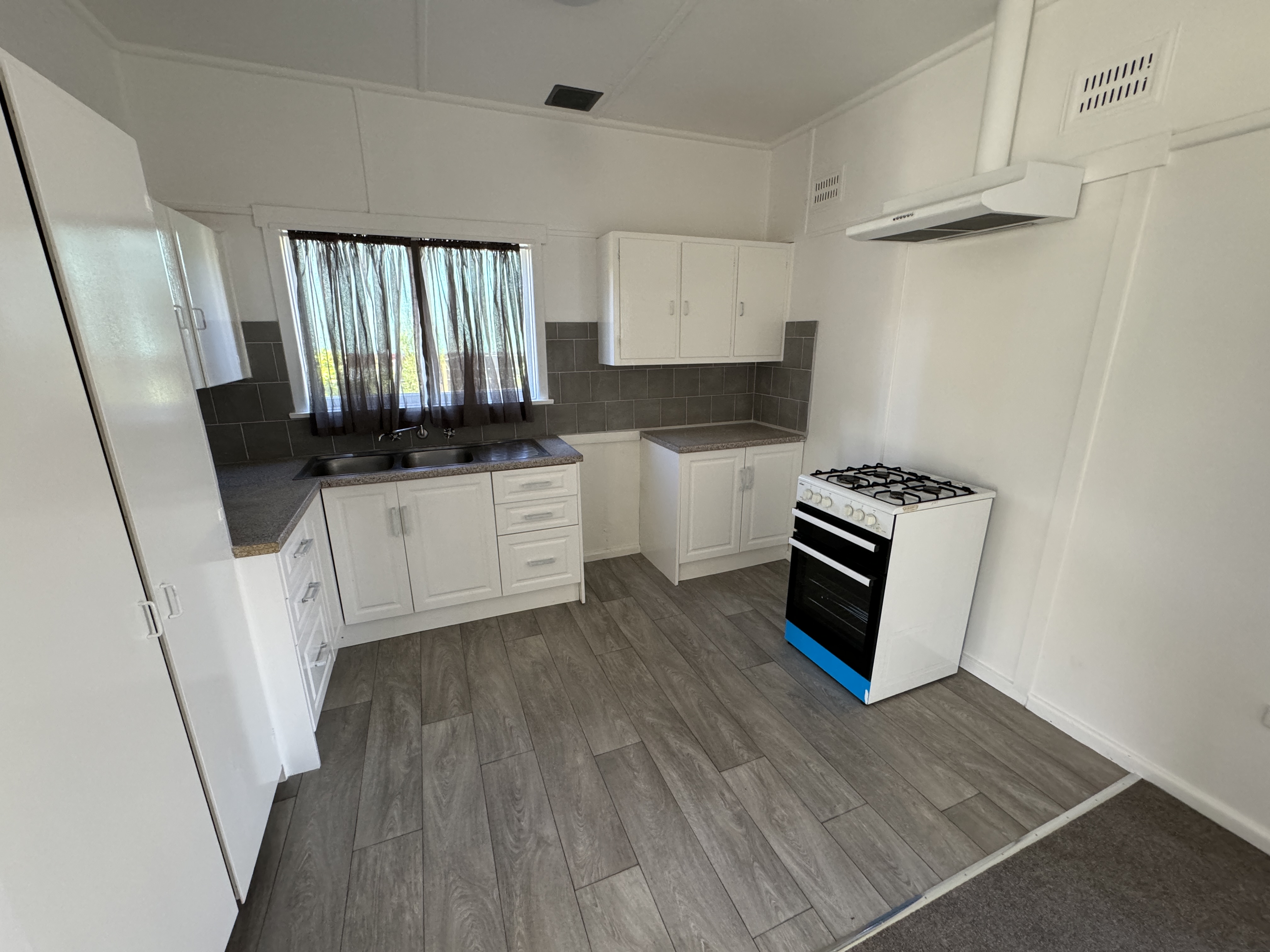 34 Mitchell avenue, Khancoban - Thumbnail 5