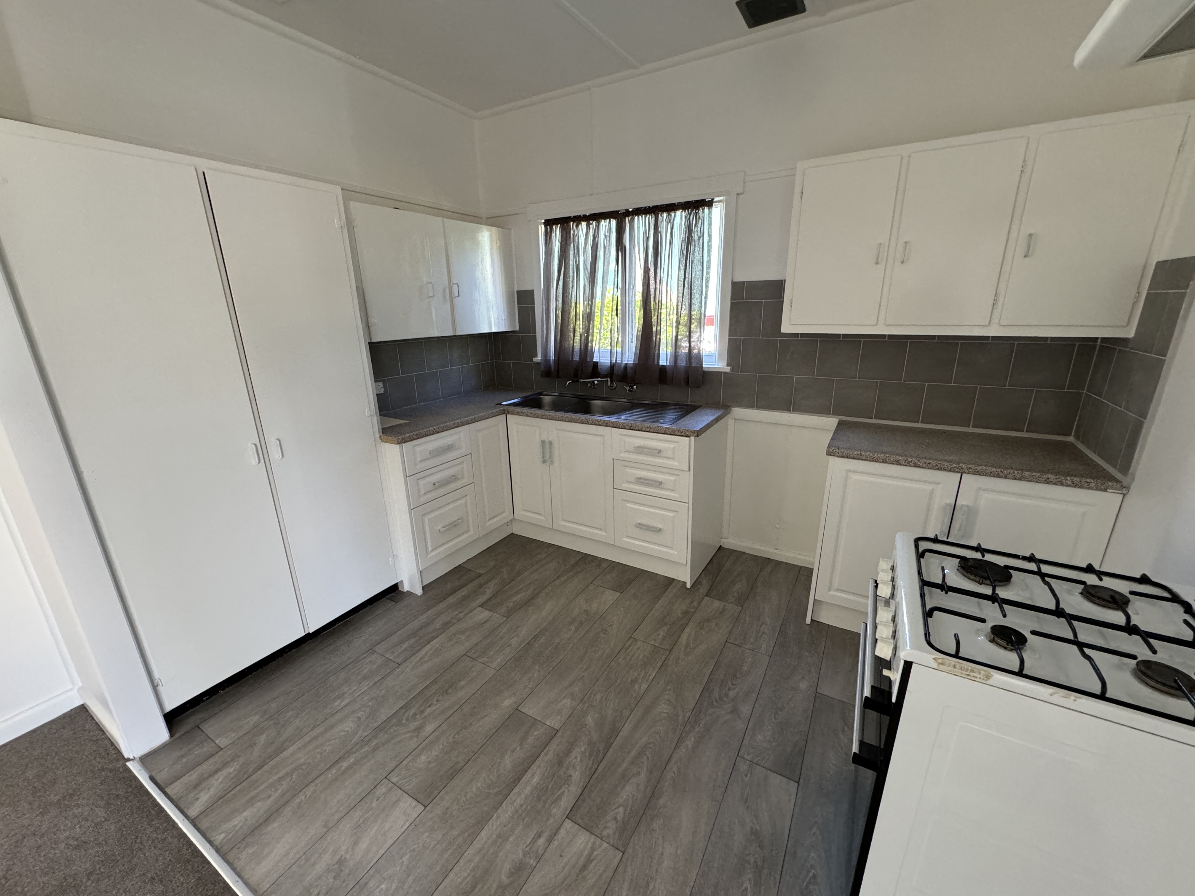 34 Mitchell avenue, Khancoban - Thumbnail 6