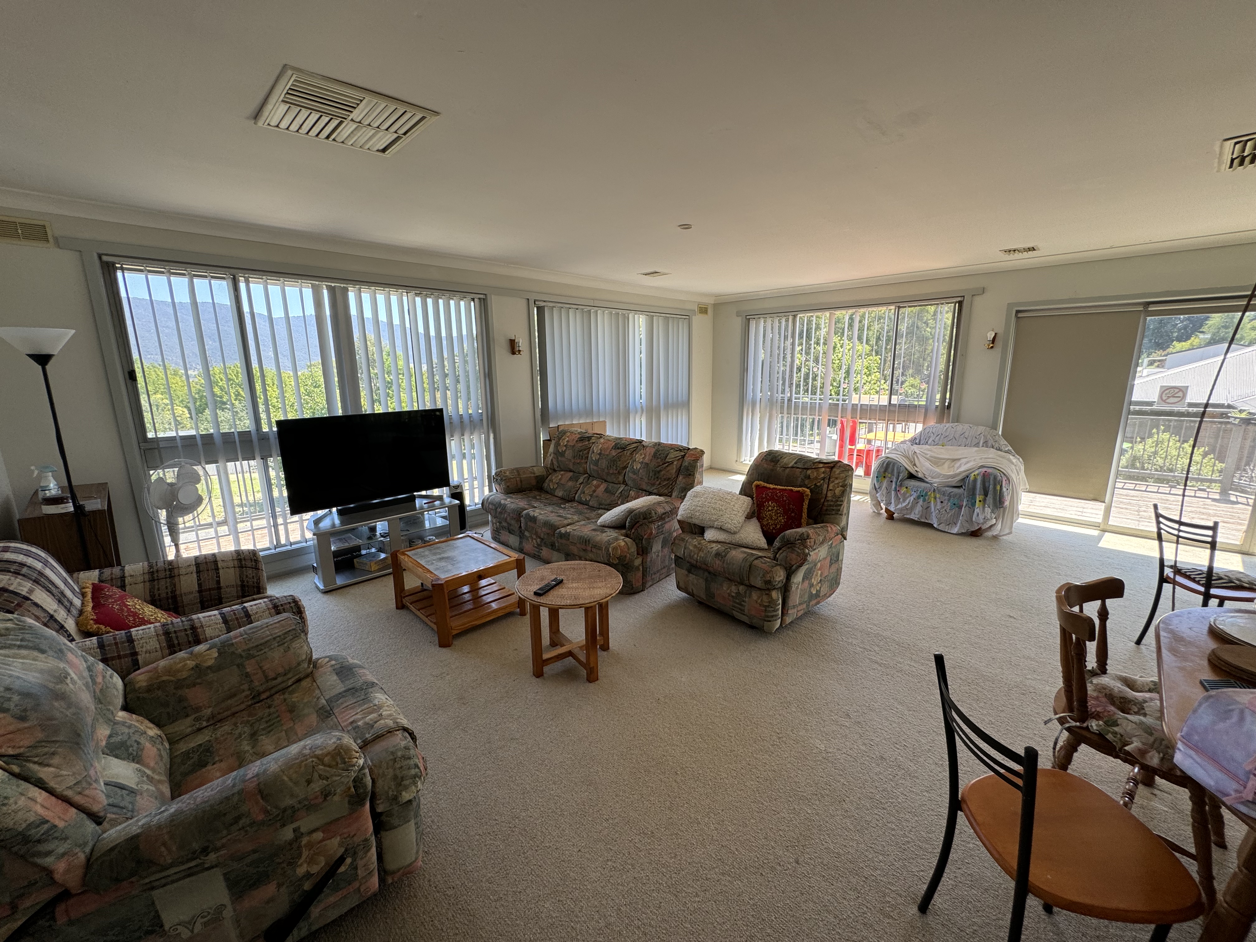 21 Kiell st, Corryong - Thumbnail 3