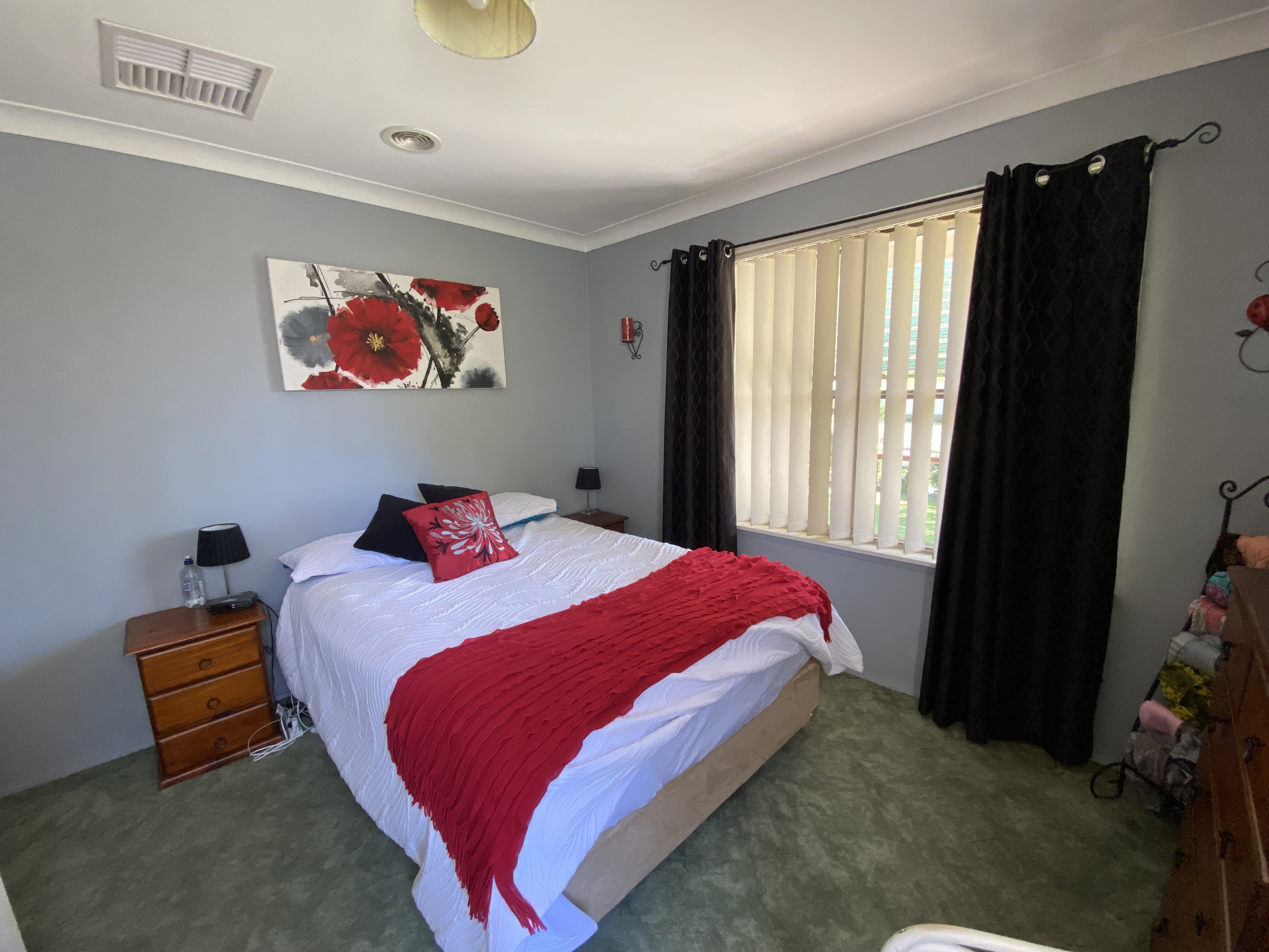 3 Hamilton Crescent, Corryong - Thumbnail 7