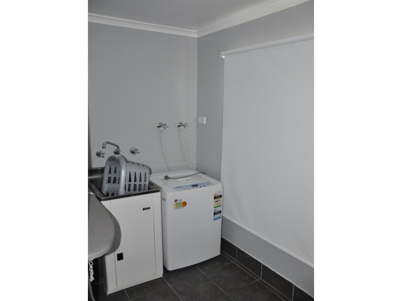 93 Hansen St, Corryong - Thumbnail 8