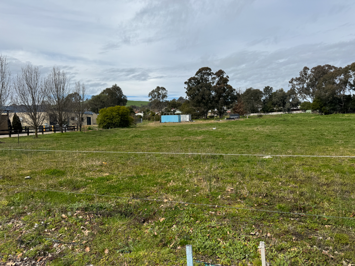 51 Strzelecki Way, Corryong - Thumbnail 5