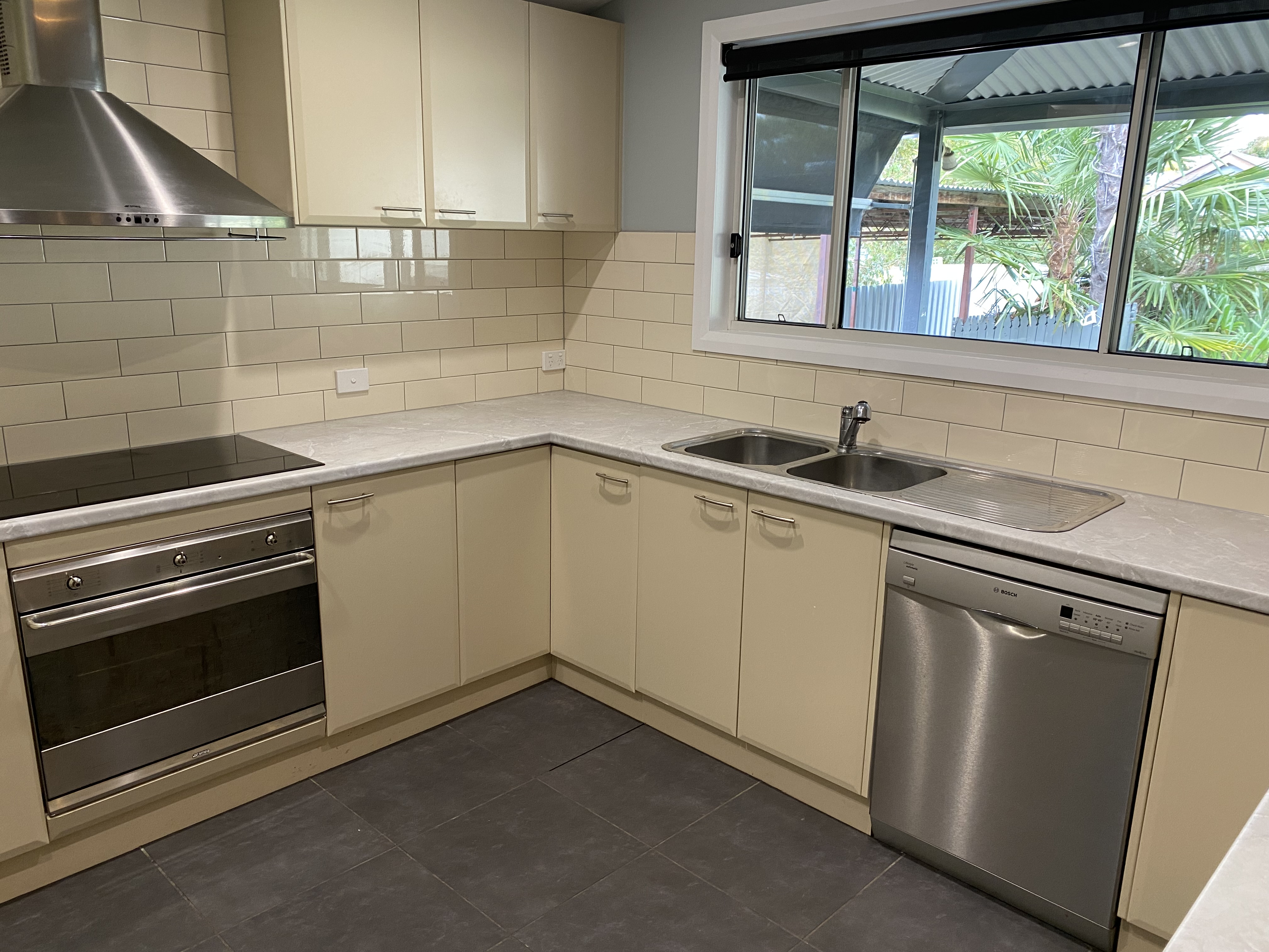 43 Donaldson st, Corryong - Thumbnail 7