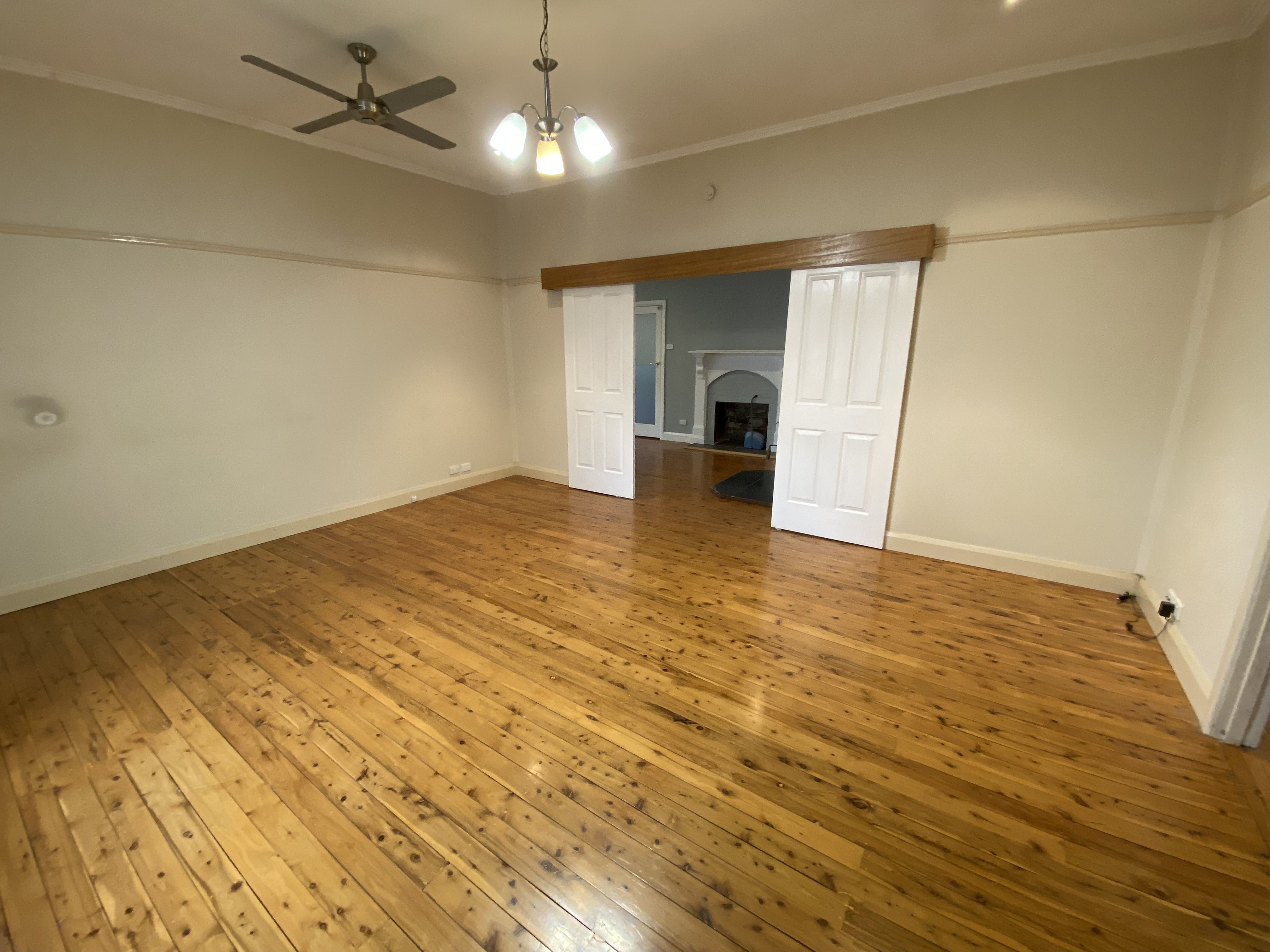 43 Donaldson st, Corryong - Thumbnail 3