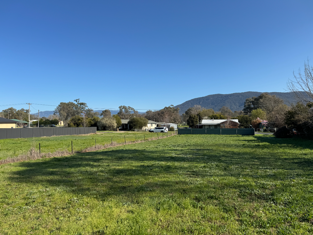 139 Harris Street, Corryong - Thumbnail 6