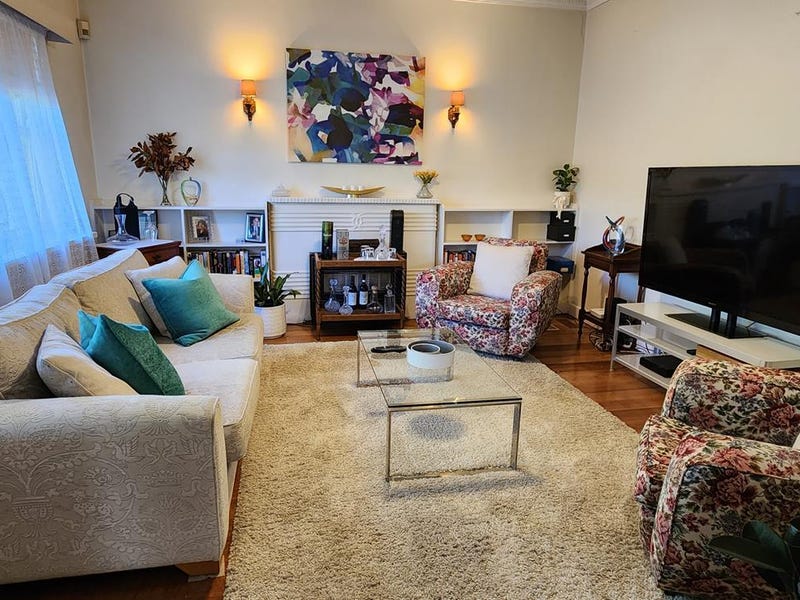 1353 Centre Road, Clayton - Thumbnail 2