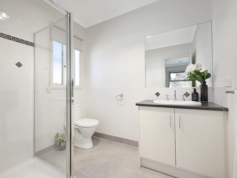 16 Vantage Point Boulevard, Doreen - Thumbnail 6