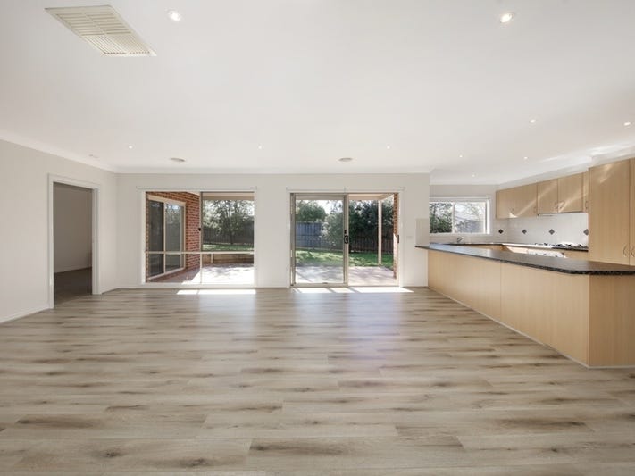 14 Vantage Point Boulevard, Doreen - Thumbnail 5