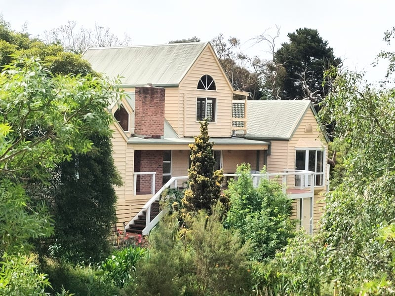 THE PINNACLE OF OPULENCE