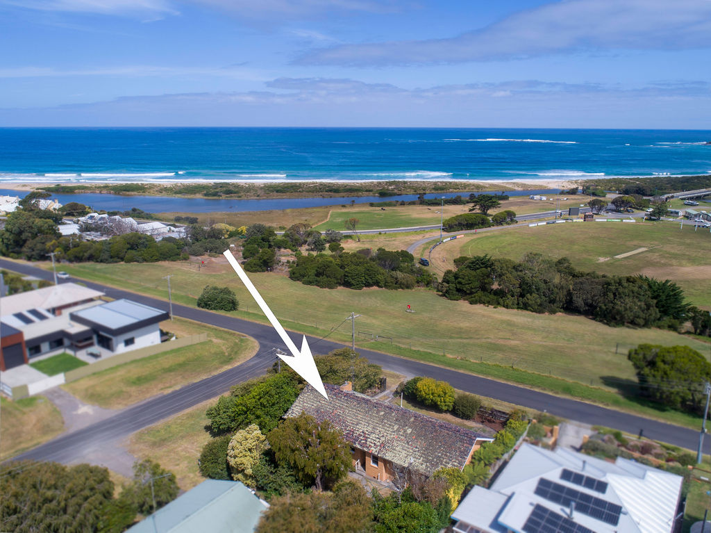 36 Gambier Street, Apollo Bay - Thumbnail 2