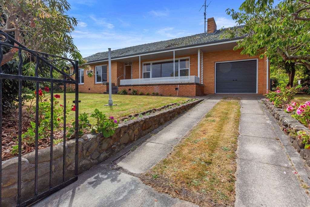 36 Gambier Street, Apollo Bay - Thumbnail 3
